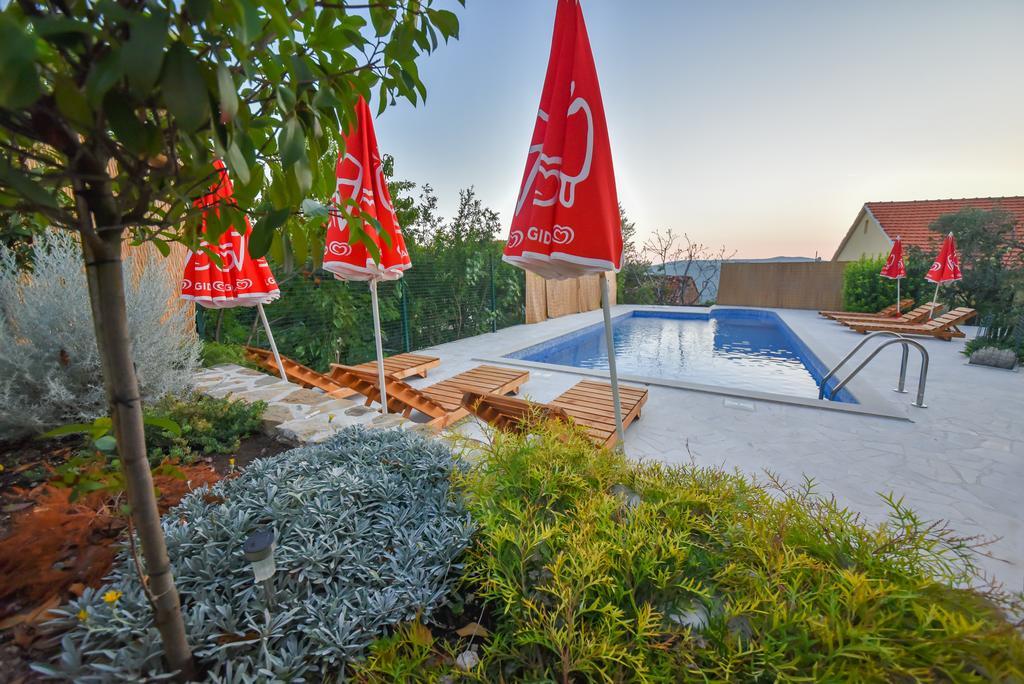 Mediteraneo Villa Kaluderovici エクステリア 写真